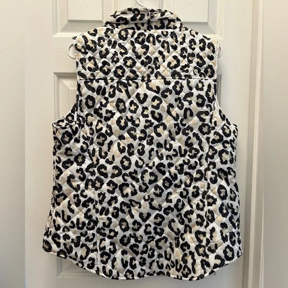 XL puff vest - EUC - Picture 3 of 3